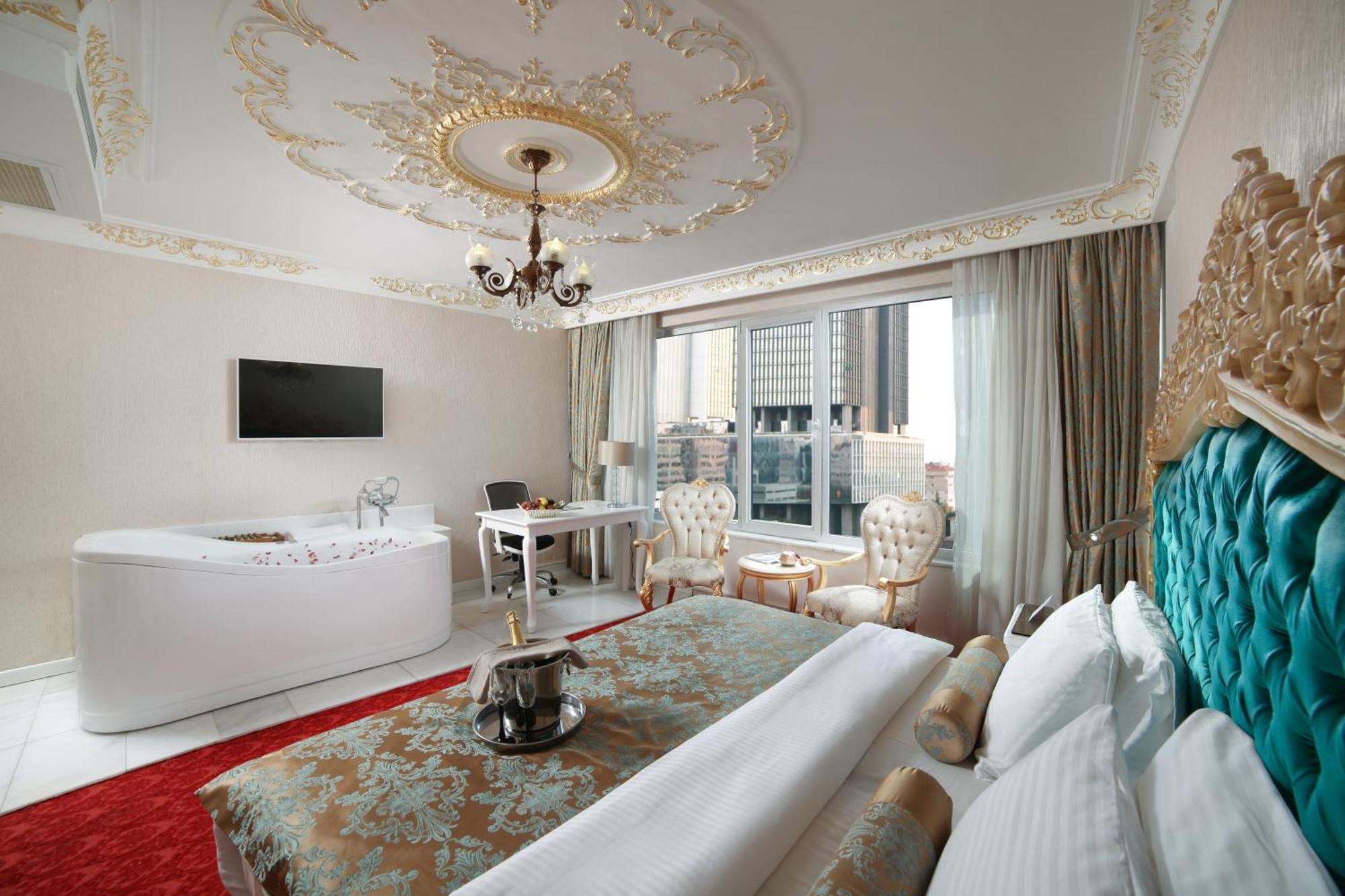 Otel White Monarch 4*
