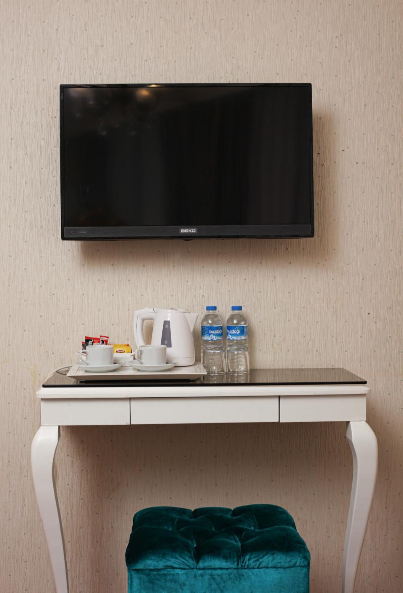 White Monarch Otel